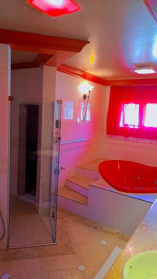Motel Avenida (Adults Only) Γκραμάντο Εξωτερικό φωτογραφία