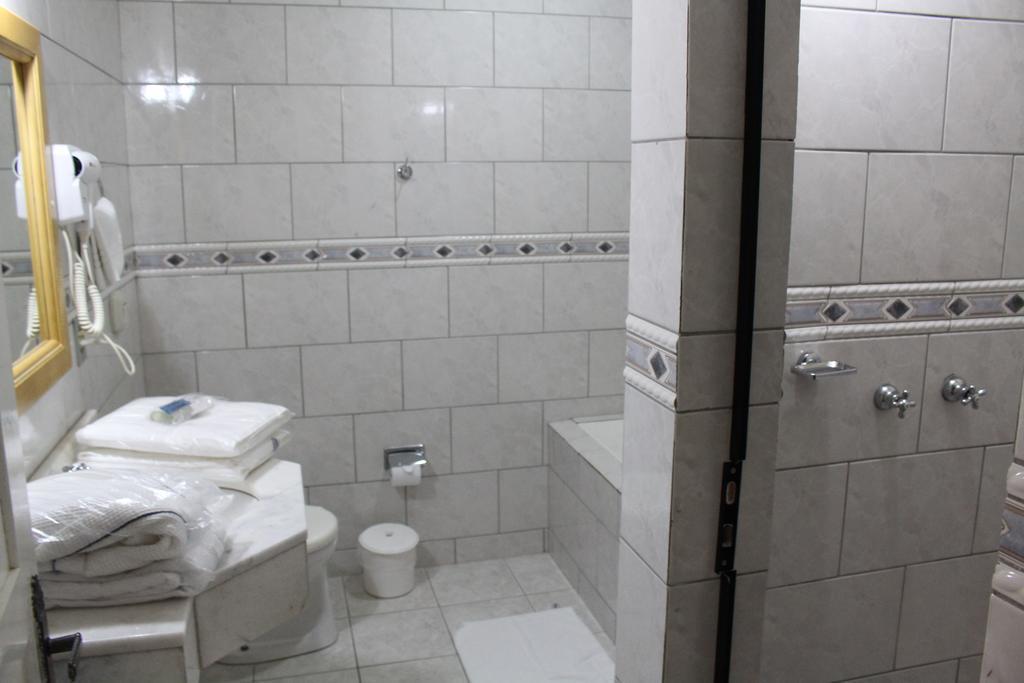 Motel Avenida (Adults Only) Γκραμάντο Εξωτερικό φωτογραφία