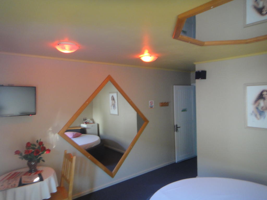 Motel Avenida (Adults Only) Γκραμάντο Εξωτερικό φωτογραφία